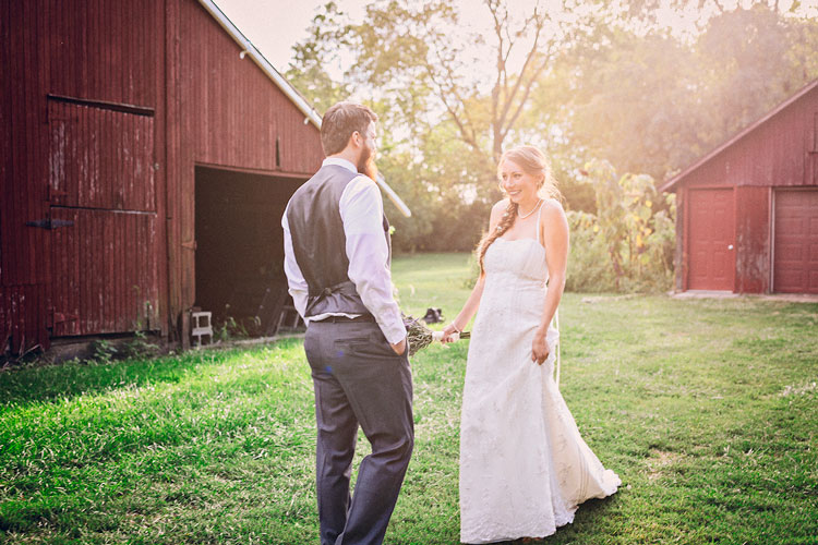 Megan Saul Photography captures Rebekah and Chris's wedding first look at Ohio Barn & Breakfast in Fairborn, Ohio.
